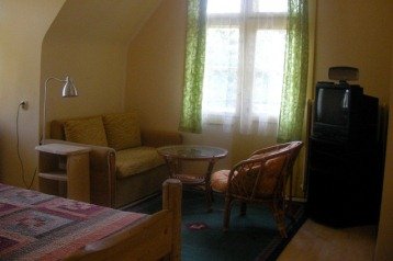 Polonia Privát Zakopane, Esterno